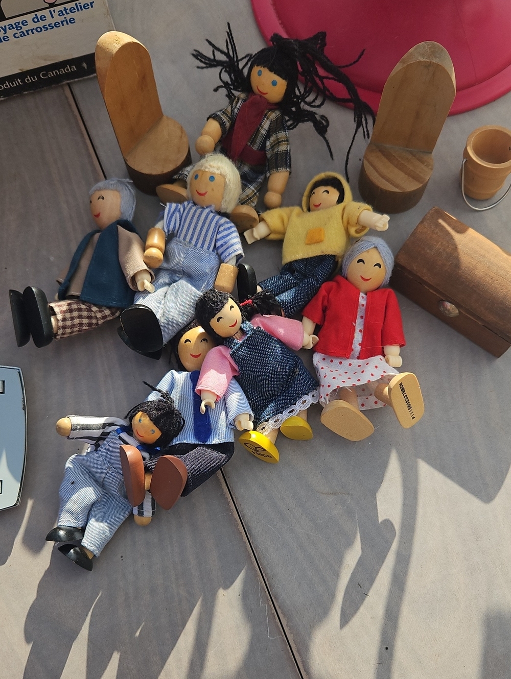 Hape Wooden Bendable Dollhouse Family People Figures Set of 7